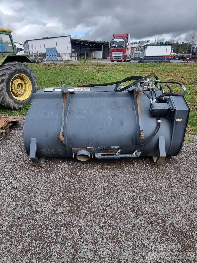 Sima S100 Benne