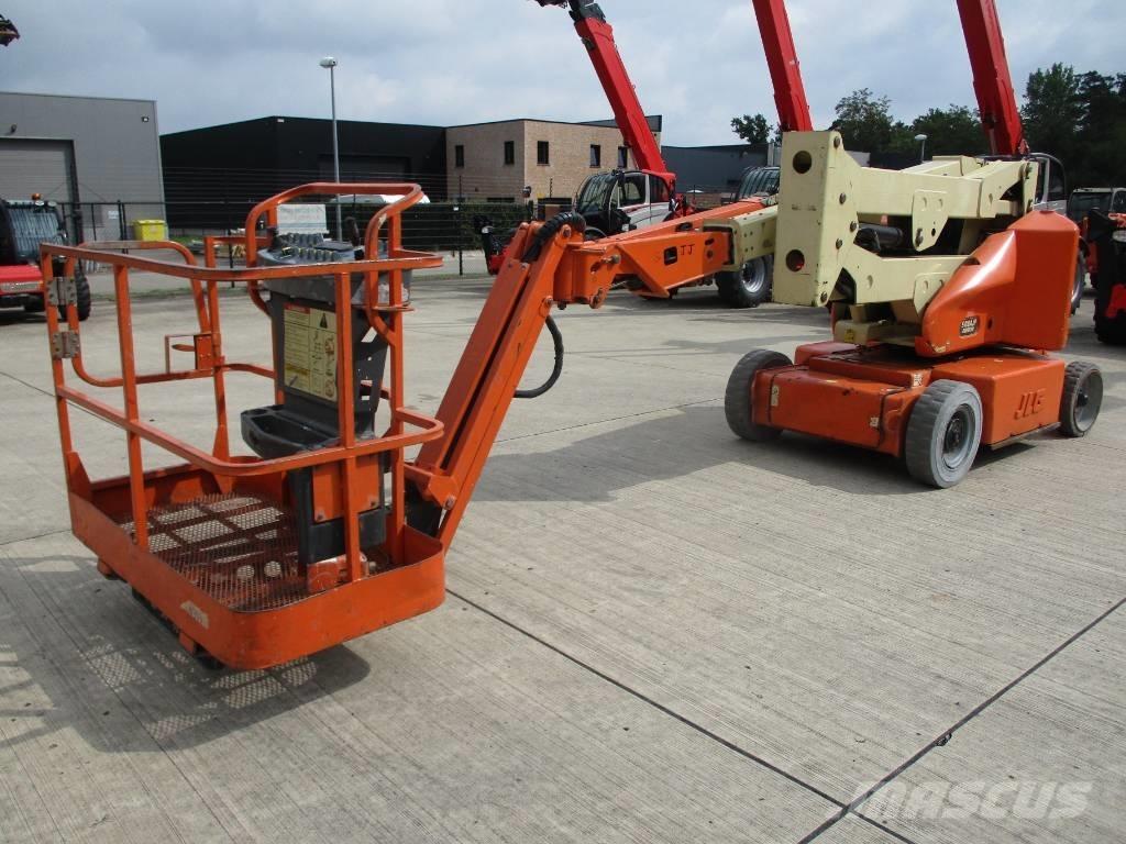 JLG E400 AJPN (048) Altre piattaforme monobraccio
