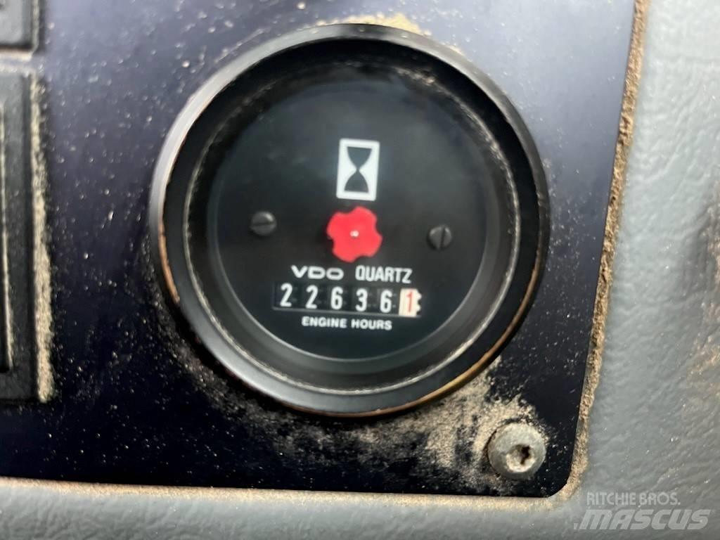 Volvo L 90 Pale gommate