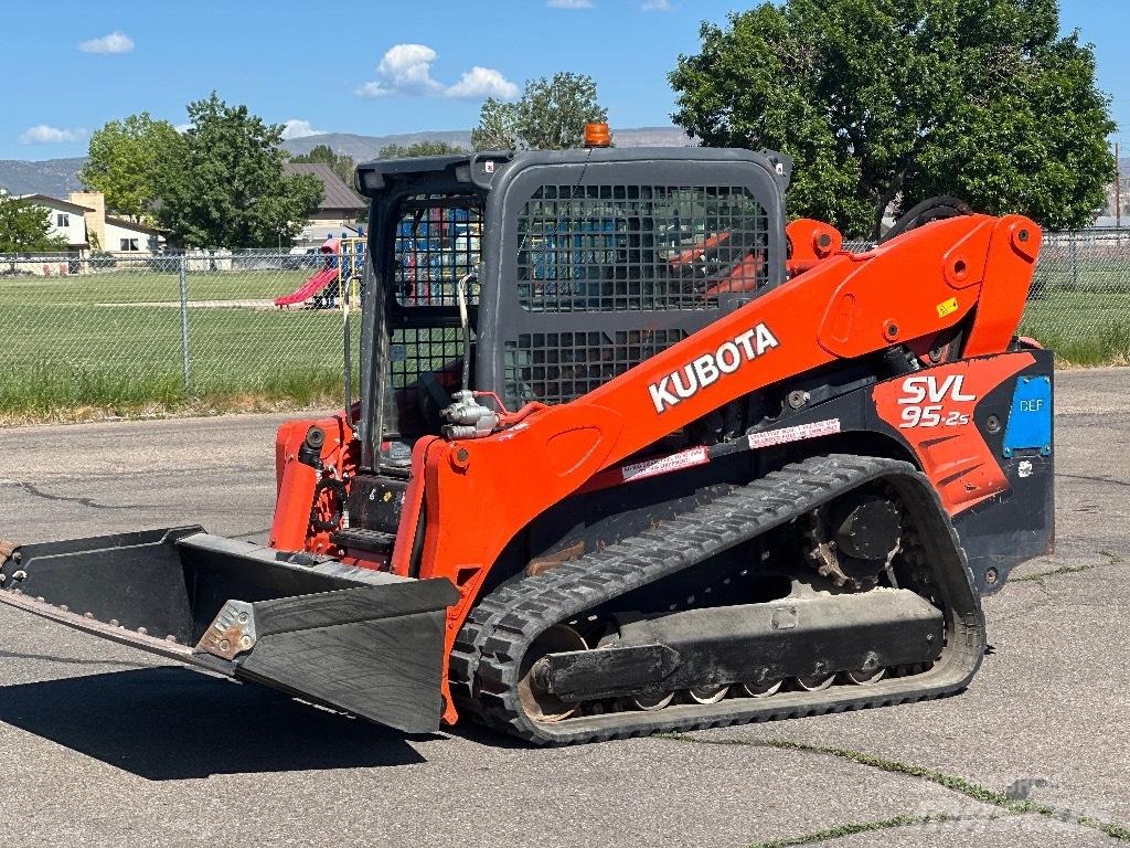 Kubota SVL 95-2 S Mini Pale Gommate