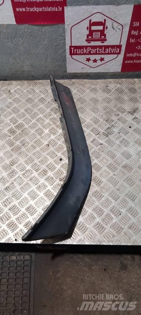Scania 94 D.   1429394 Cabine e interni
