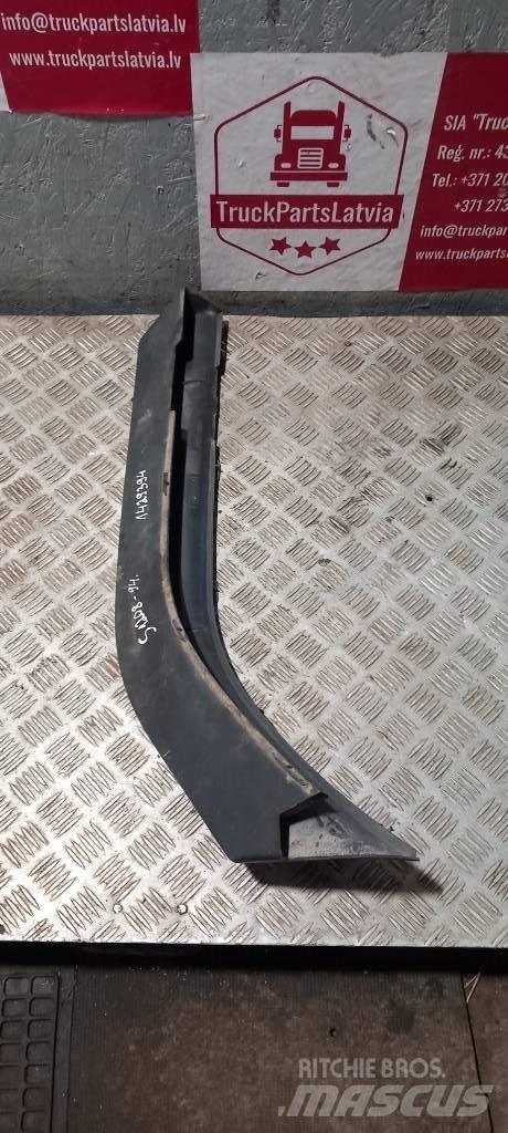 Scania 94 D.   1429394 Cabine e interni