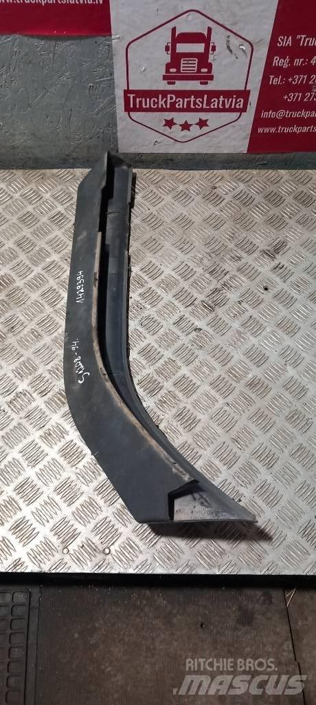 Scania 94 D.   1429394 Cabine e interni
