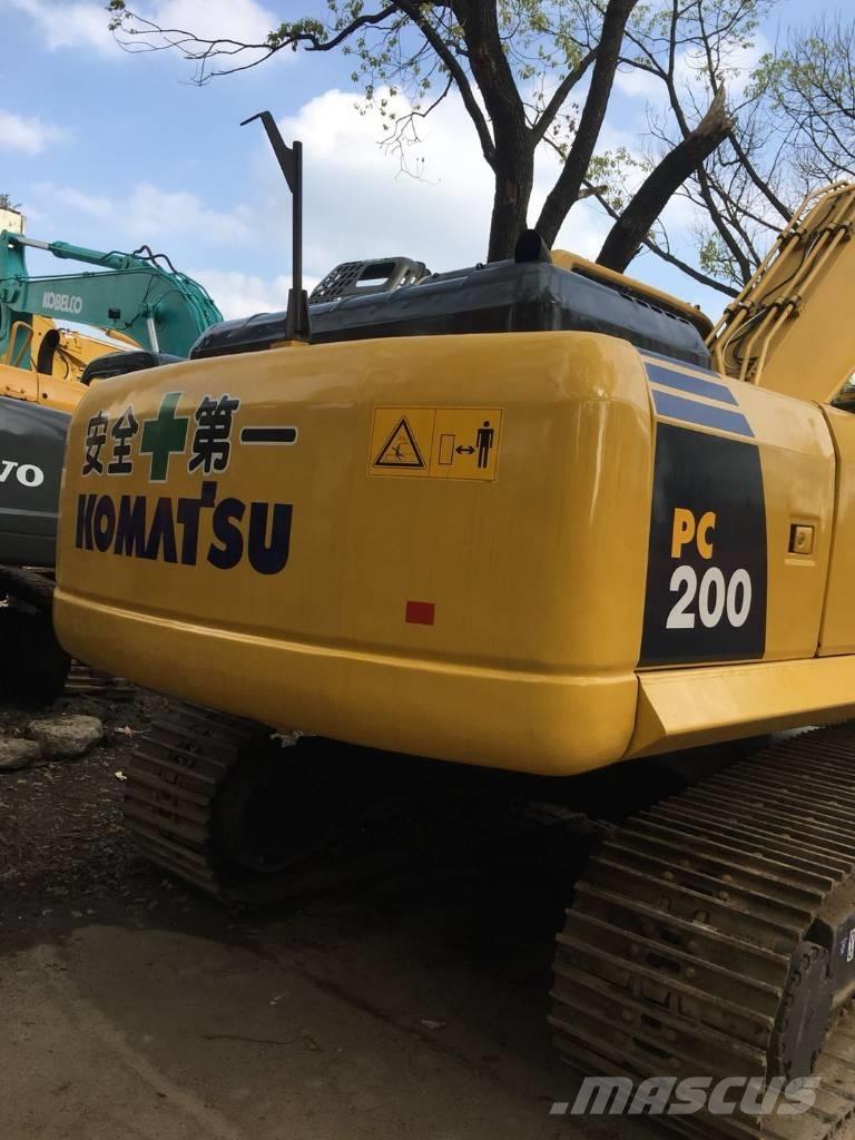 Komatsu pc200-8 Escavatori cingolati