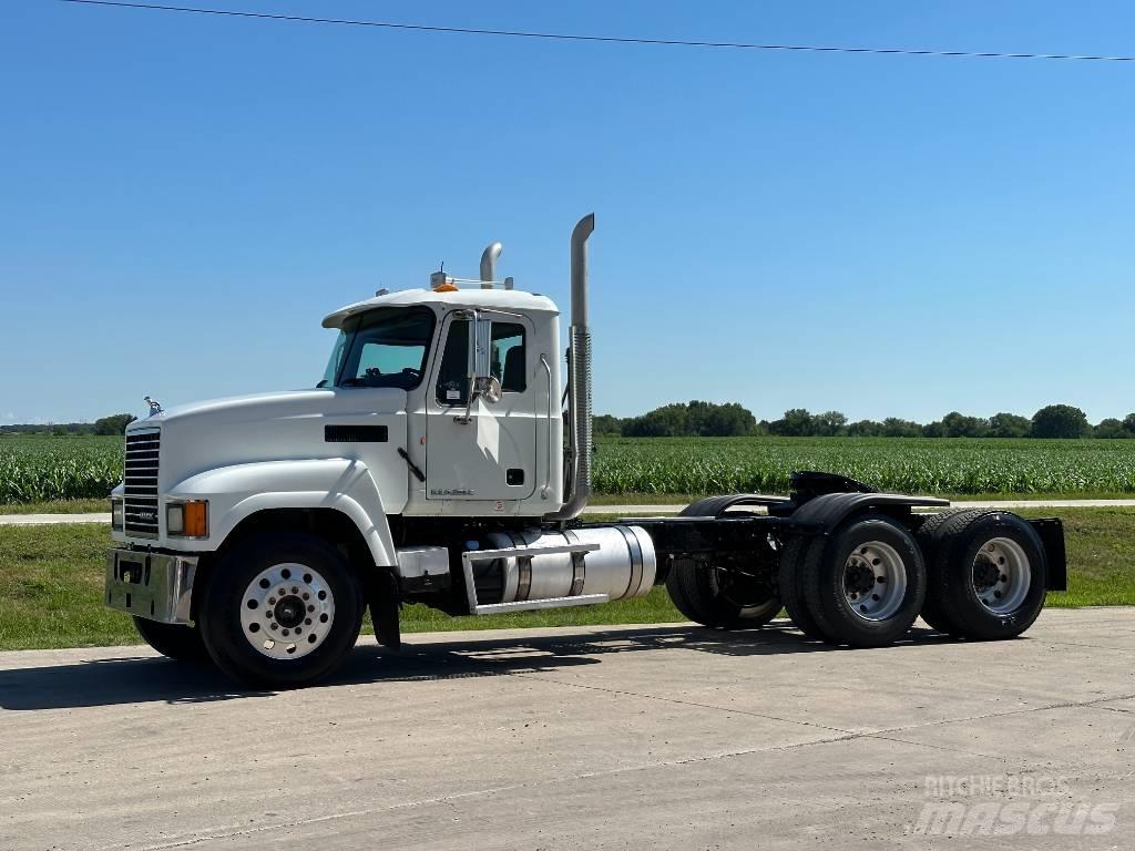 Mack CH 613 Motrici e Trattori Stradali