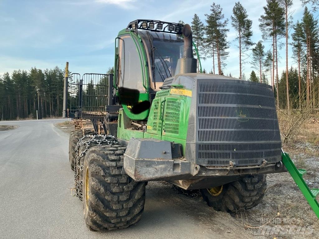 John Deere 1510G Forwarder