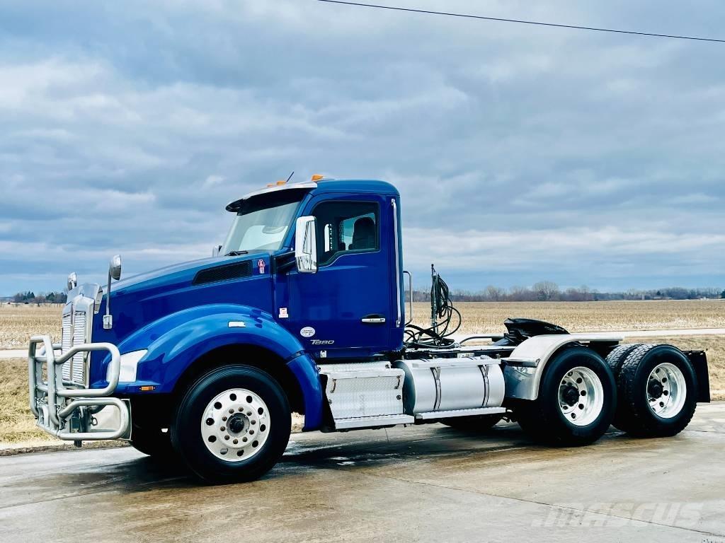 Kenworth T 880 Motrici e Trattori Stradali
