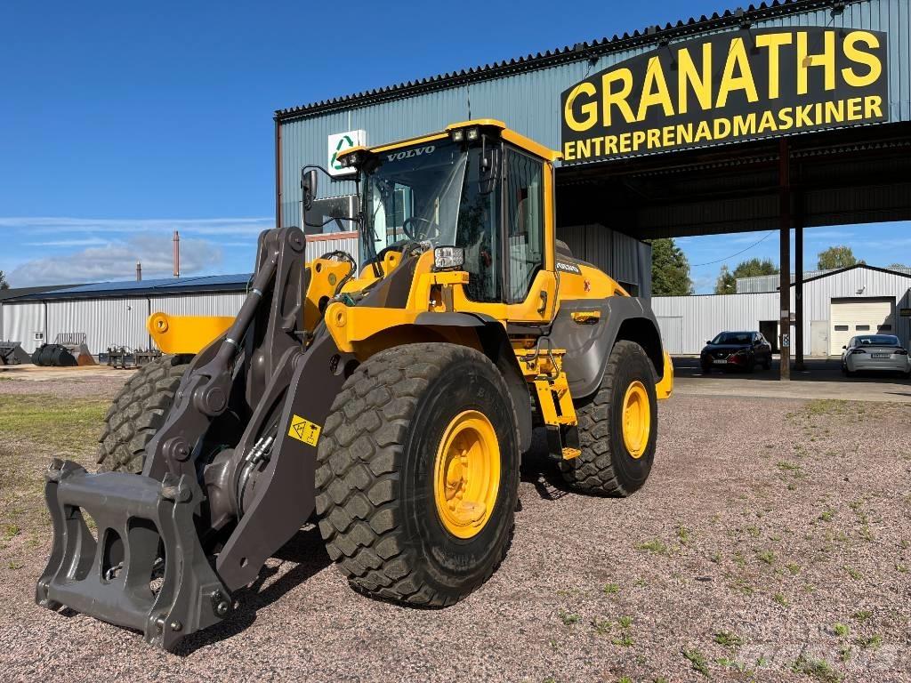 Volvo L 120 H / L120H Pale gommate