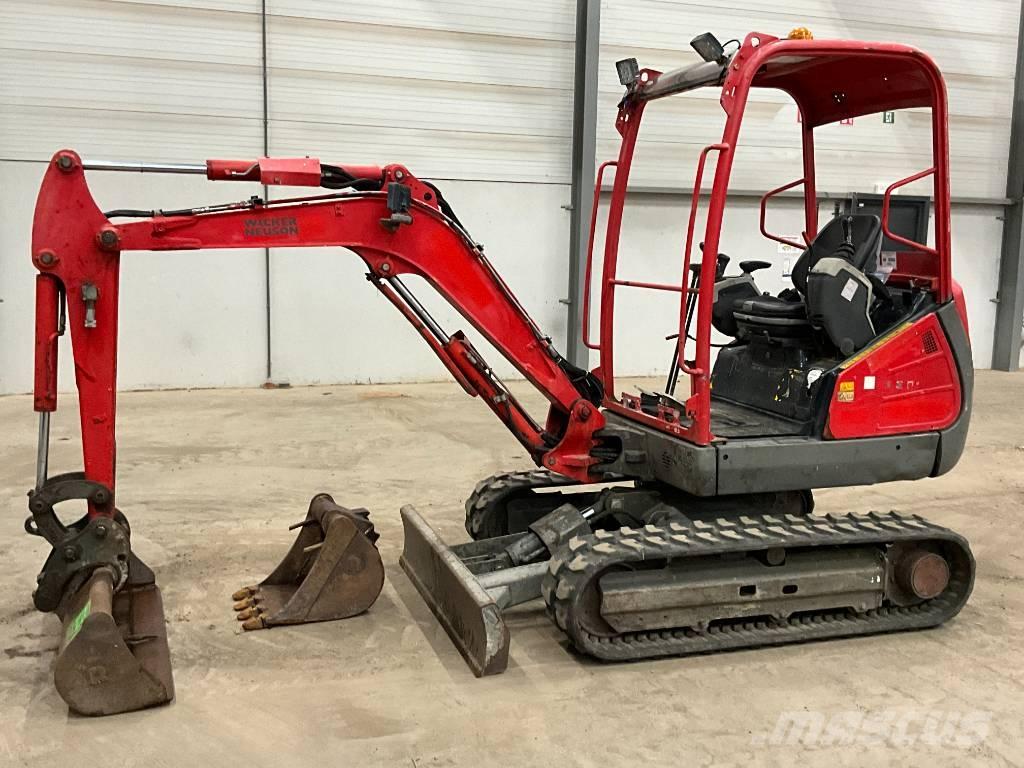 Neuson ET 24 Miniescavatori