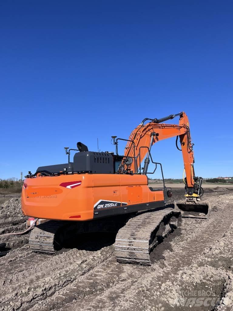 Doosan DX255 LC-7 Escavatori cingolati
