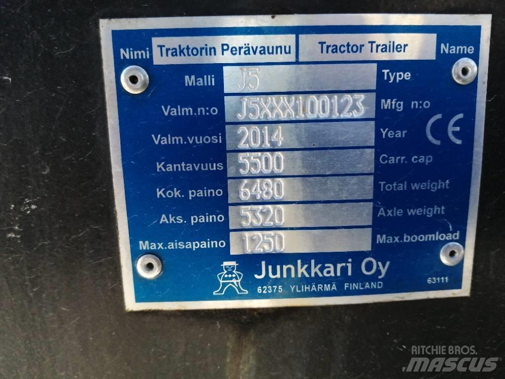 Junkkari J 5 Rimorchi multiuso