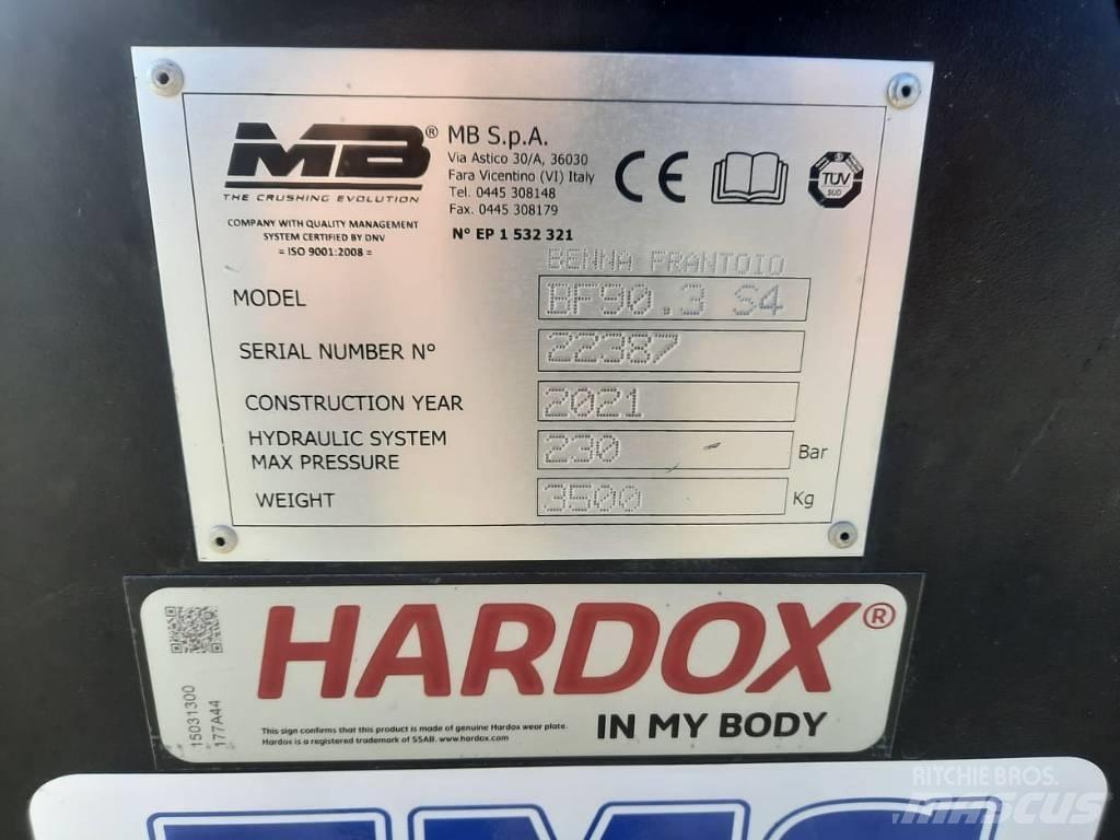 MB Crusher BF 90.3 Benne frantumatrici