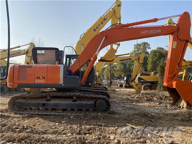 Hitachi ZX250 Escavatori cingolati
