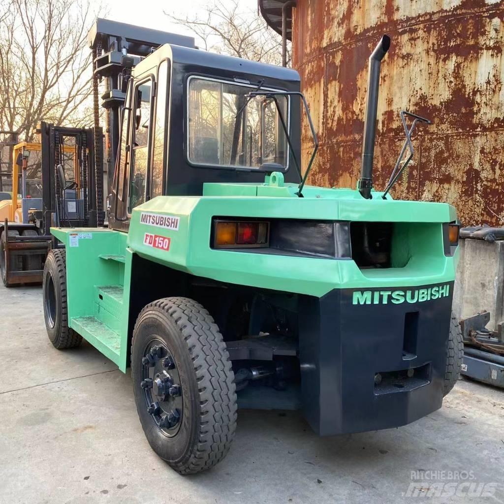 Mitsubishi FD 160 Sollevatori telescopici