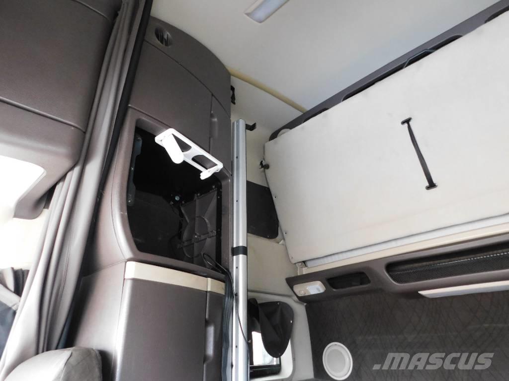 Volvo VNL Motrici e Trattori Stradali