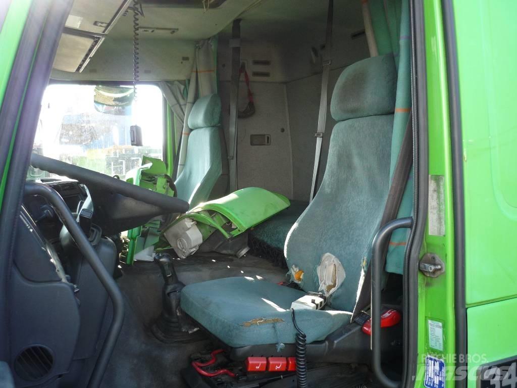 Volvo FM12 Cabine e interni