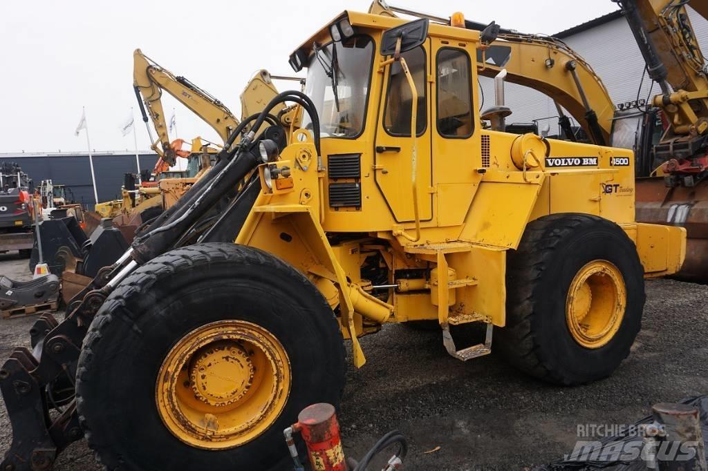 Volvo 4500 Pale gommate