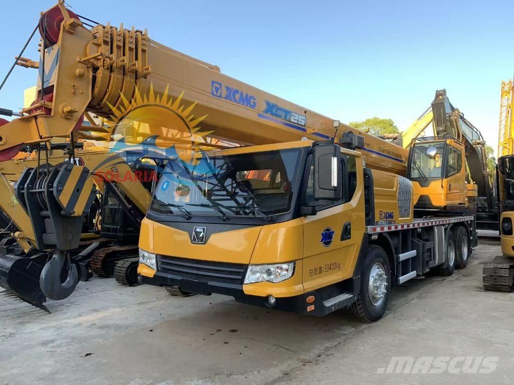 XCMG XCT 25 Gru per tutti i terreni