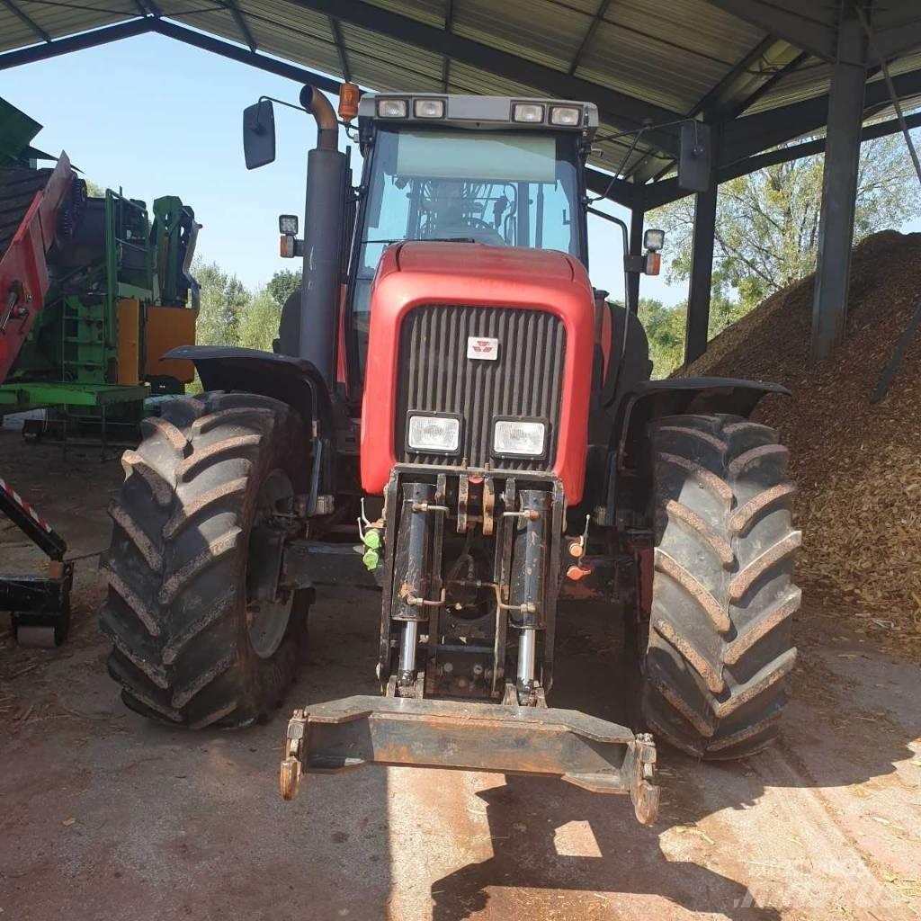 Massey Ferguson 8260 Trattori