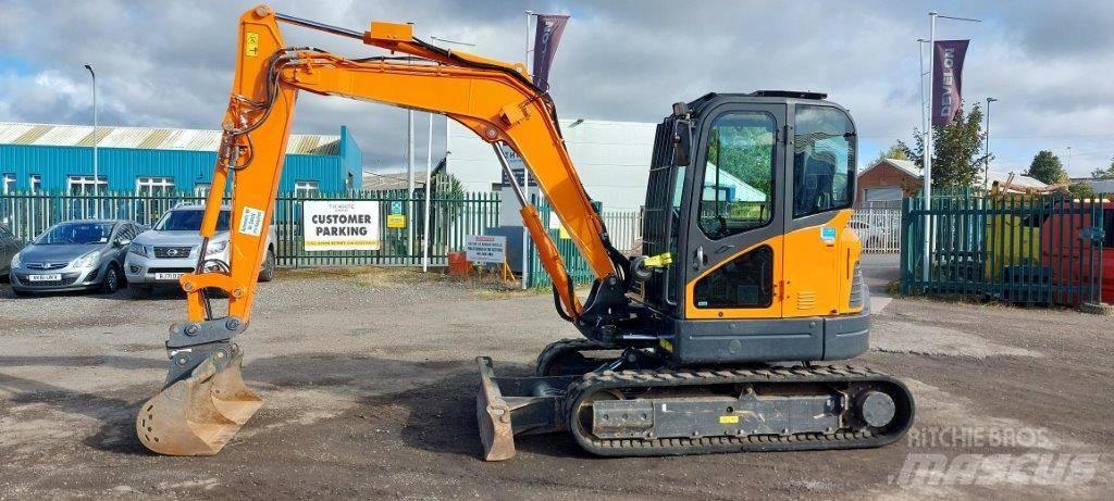 Develon Excavator Escavatori cingolati