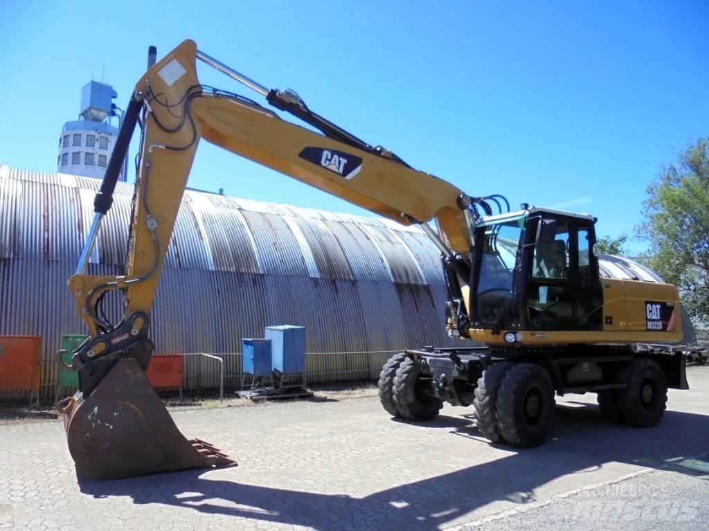 CAT M 322 D Escavatori gommati