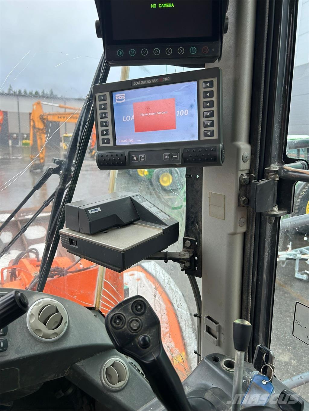 Doosan DL450-3 Pale gommate