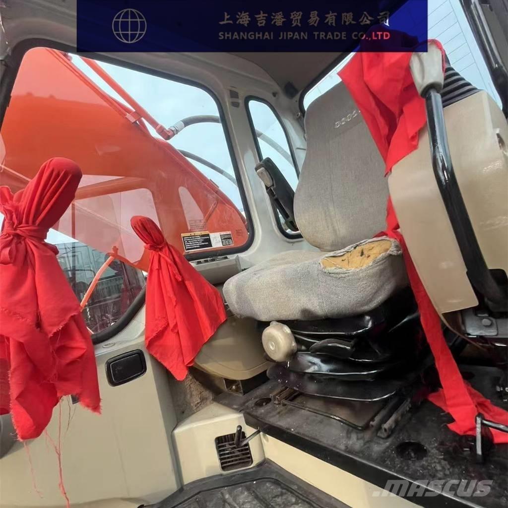Doosan DH 225 Escavatori cingolati