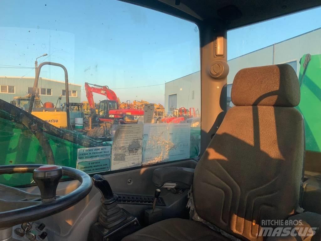Minelli CM210 Escavatori gommati