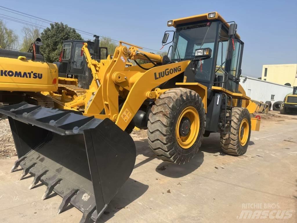 LiuGong CLG 835 Pale gommate