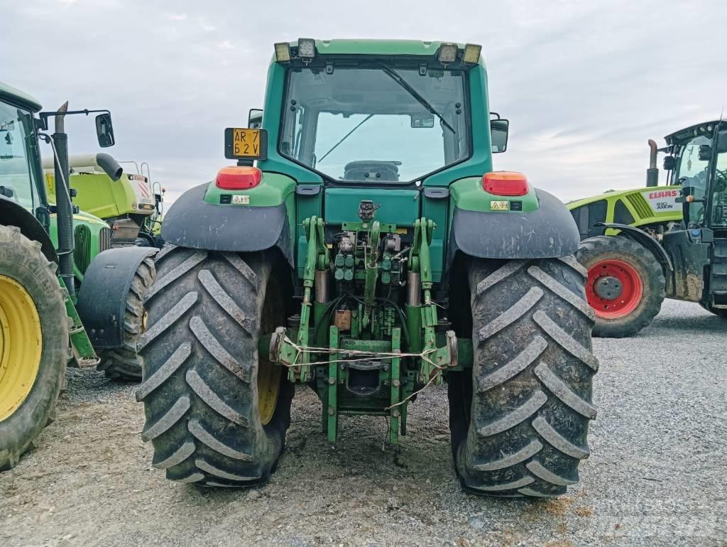 John Deere 6820 Trattori