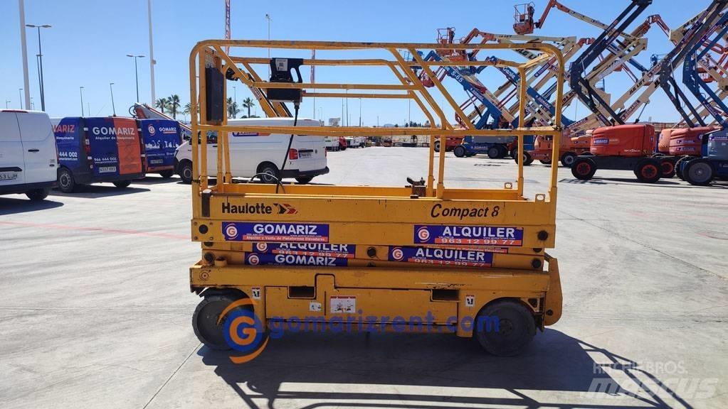 Haulotte Compact 8 Piattaforme a pantografo