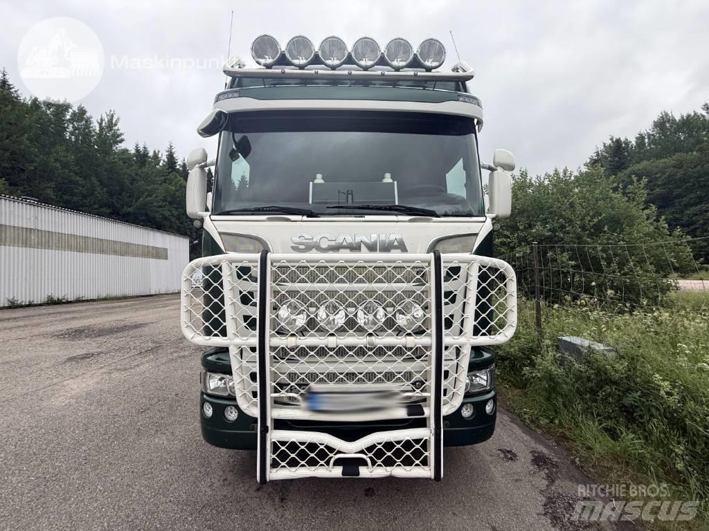 Scania R 520 LB Camion con gancio di sollevamento