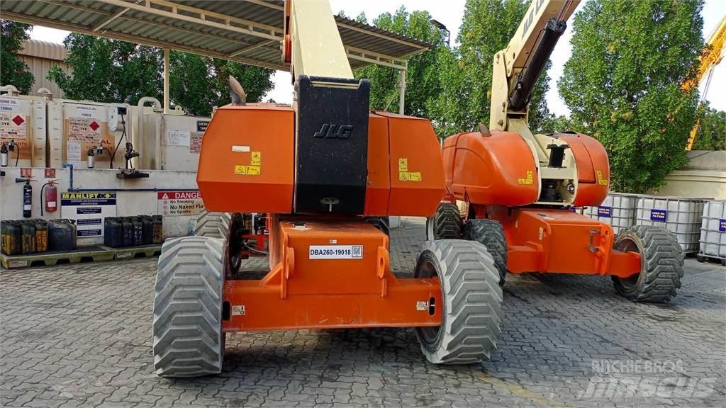 JLG 800AJ Piattaforme a braccio articolato