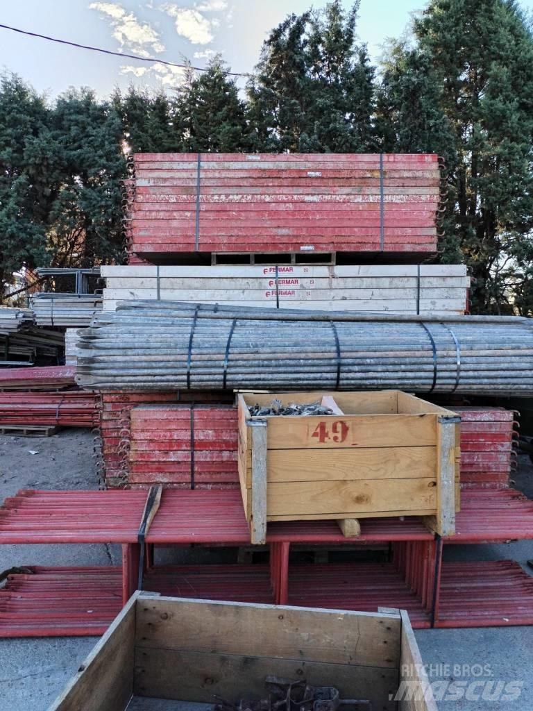  FERMA ECHAFAUDAGE Ponteggi e impalcature