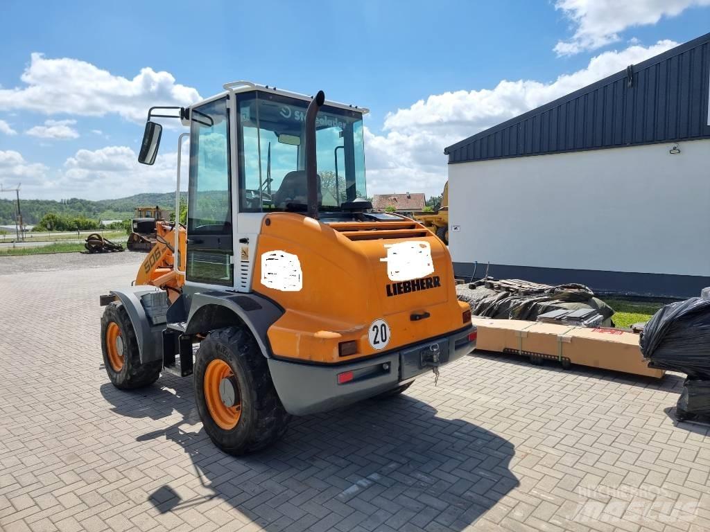 Liebherr L 506 Pale gommate