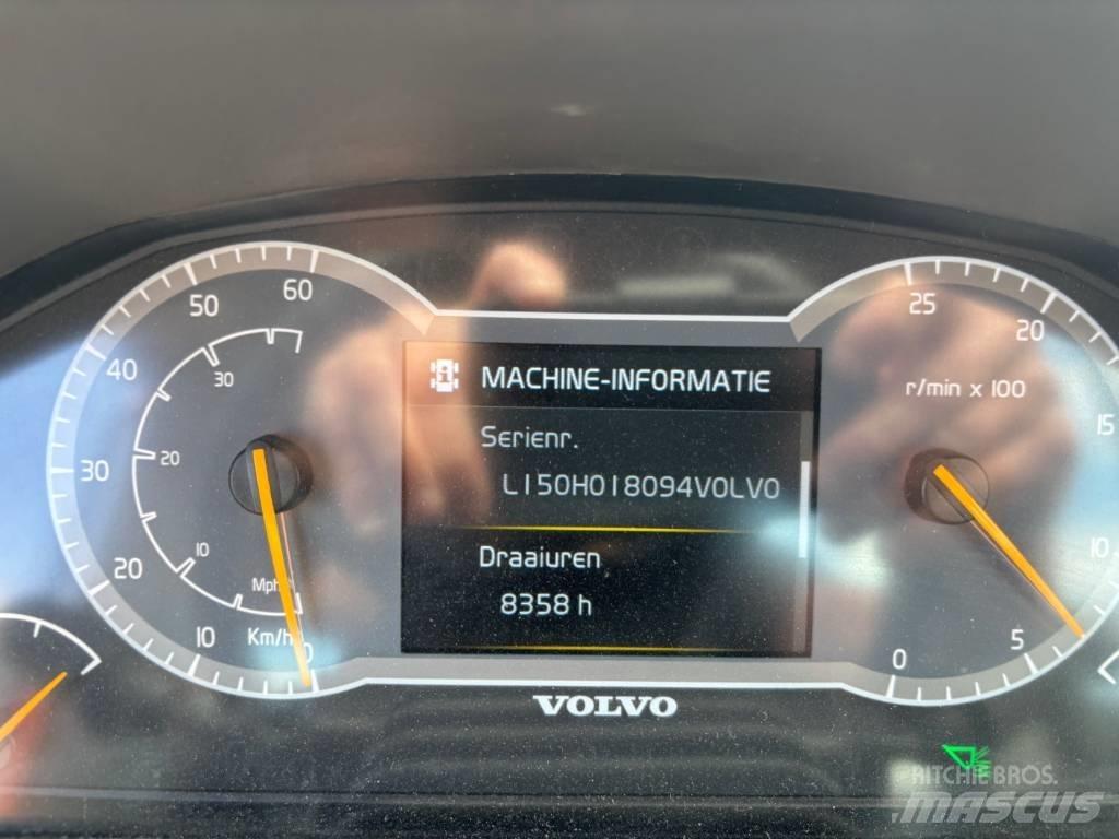 Volvo L 150 H Pale gommate