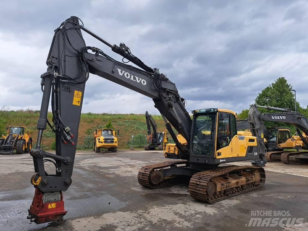 Volvo EC 220 DL Escavatori cingolati