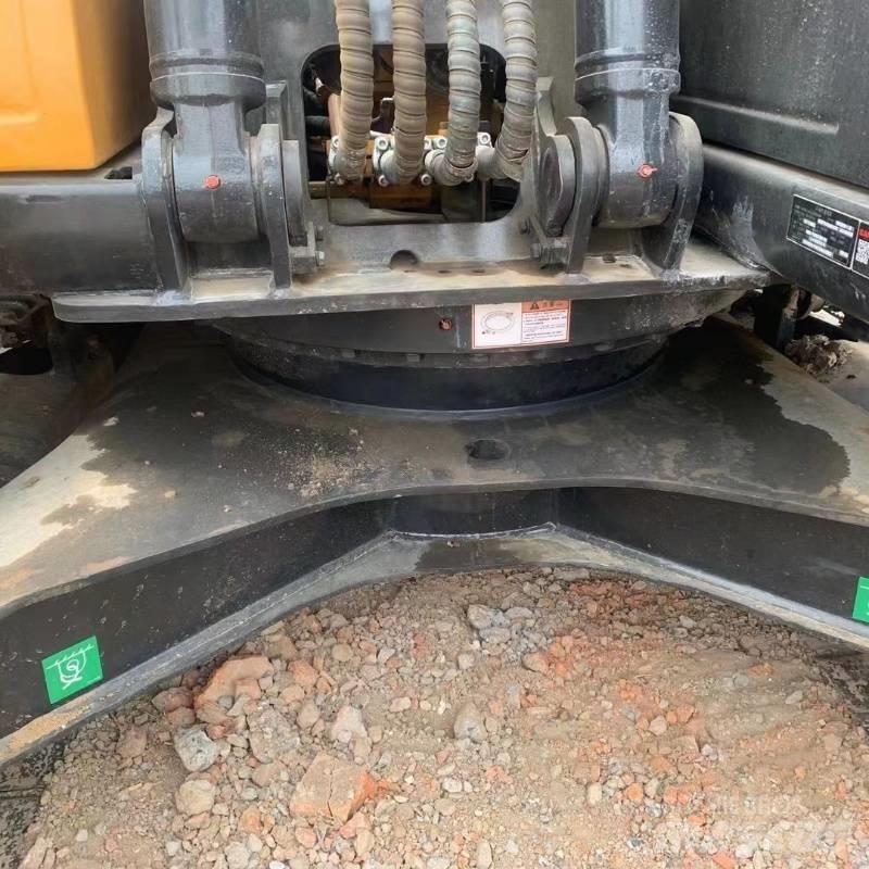 Sany SY 135 Escavatori cingolati