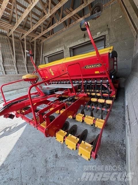 Väderstad Rapid400C Perforatrici