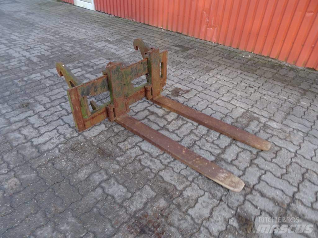 Volvo Pallegafler Forche
