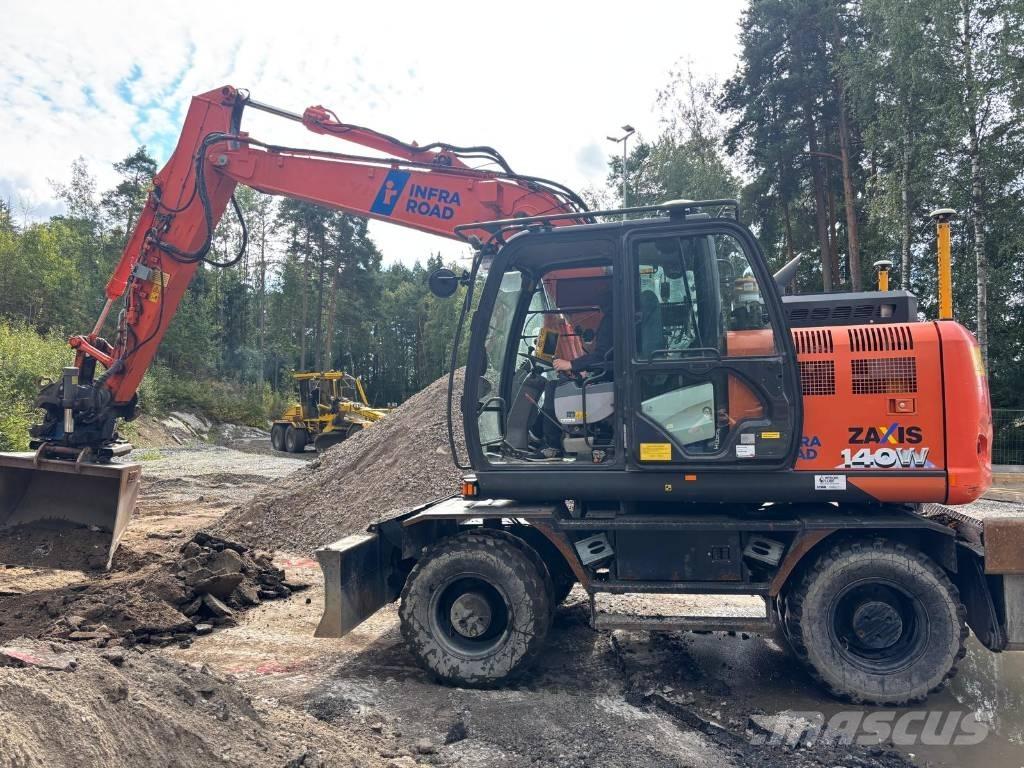 Hitachi ZX 140 W-6 Escavatori gommati