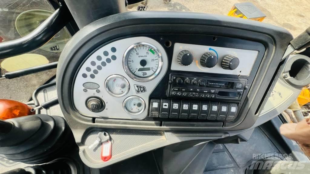 JCB 4 CX Terne