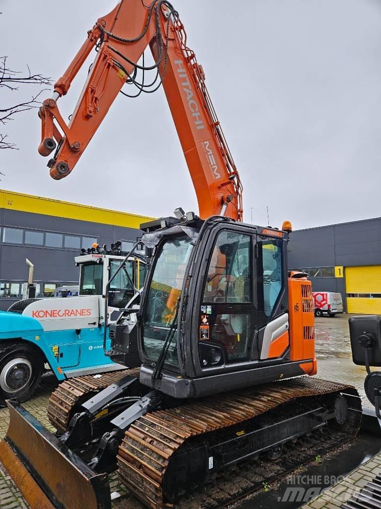 Hitachi ZX 135 US-7 Escavatori cingolati