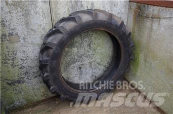 Stomil 9.5 R 32 Pneumatici, ruote e cerchioni