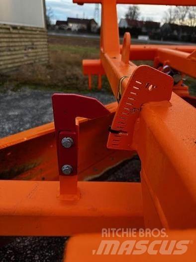 MS Grader 205 K Motorgraders