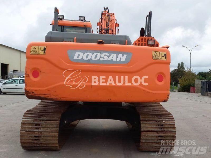 Doosan DX 225 LC Escavatori cingolati