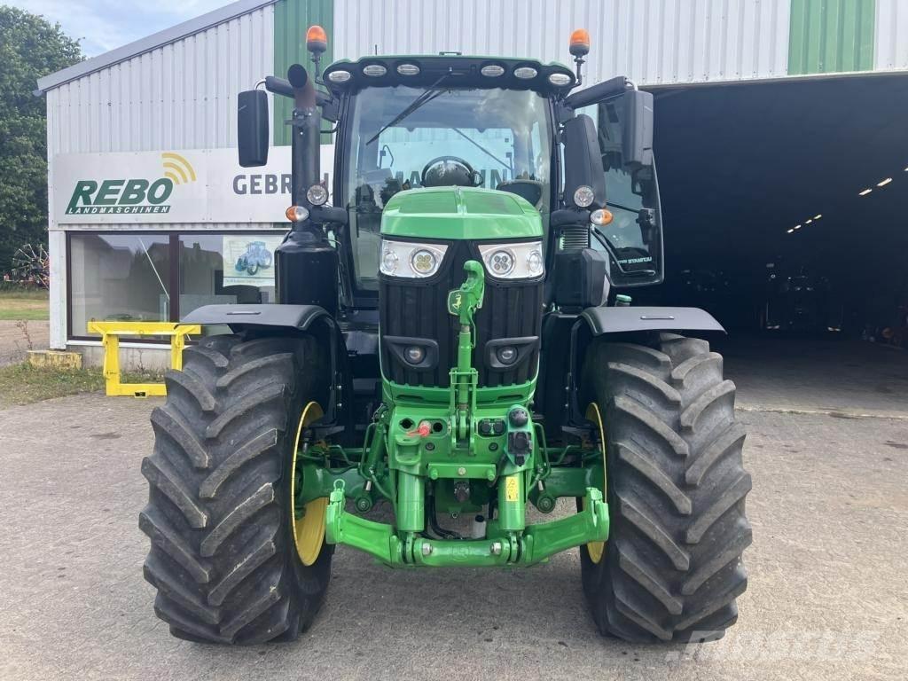 John Deere 6250R Trattori