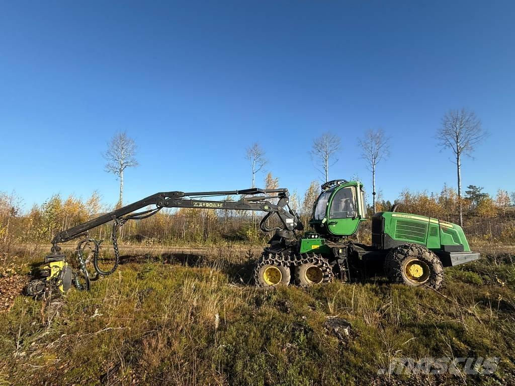 John Deere 1070 E Abbattitrici, Disboscatrici