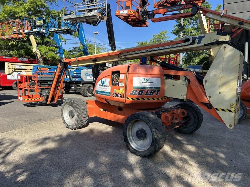 JLG 600 AJ (3218) Piattaforme a braccio articolato
