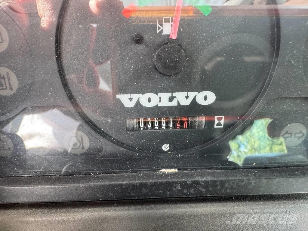 Volvo L 20 F Pale gommate